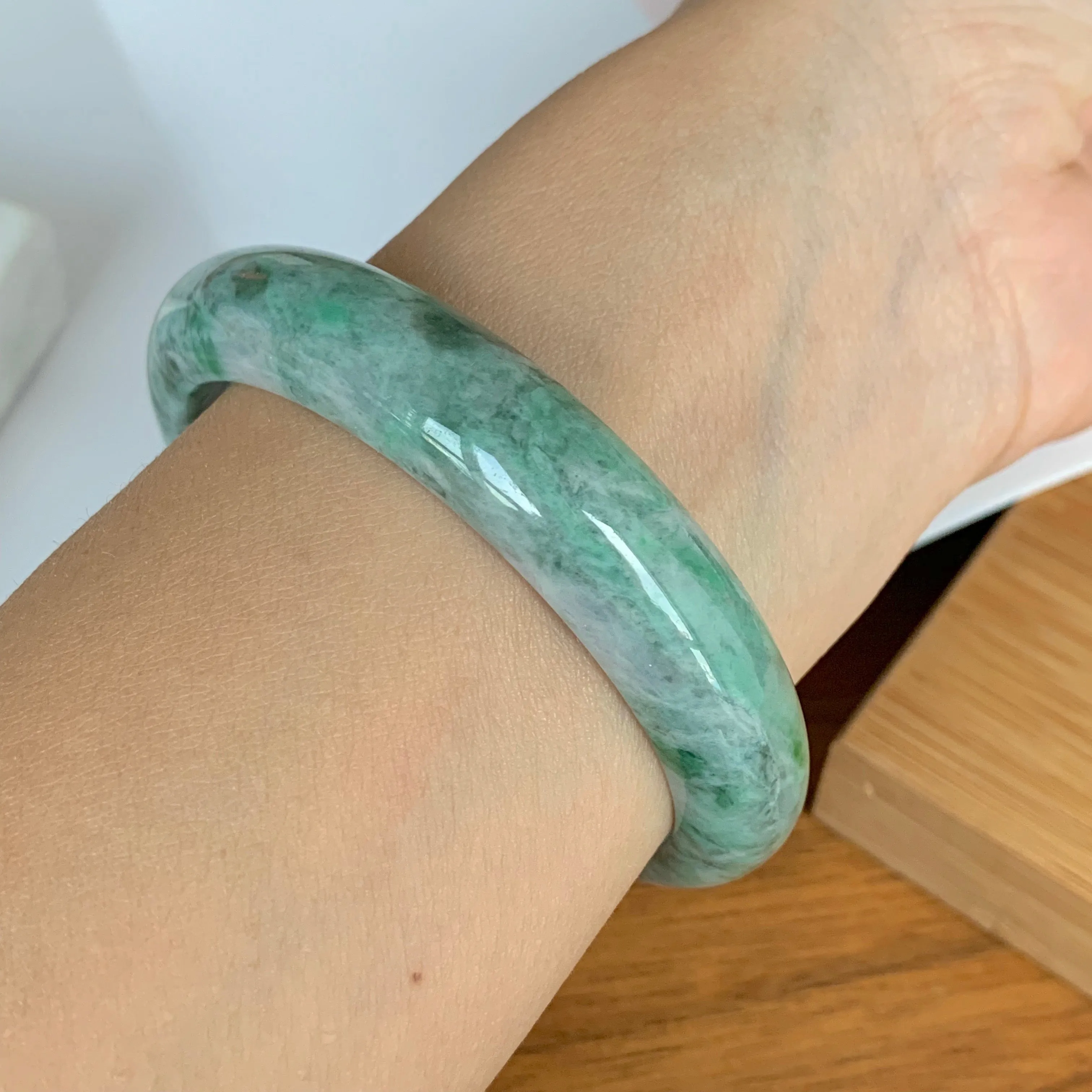 56.5mm A-Grade Natural Jadeite Modern Round Bangle No.151612