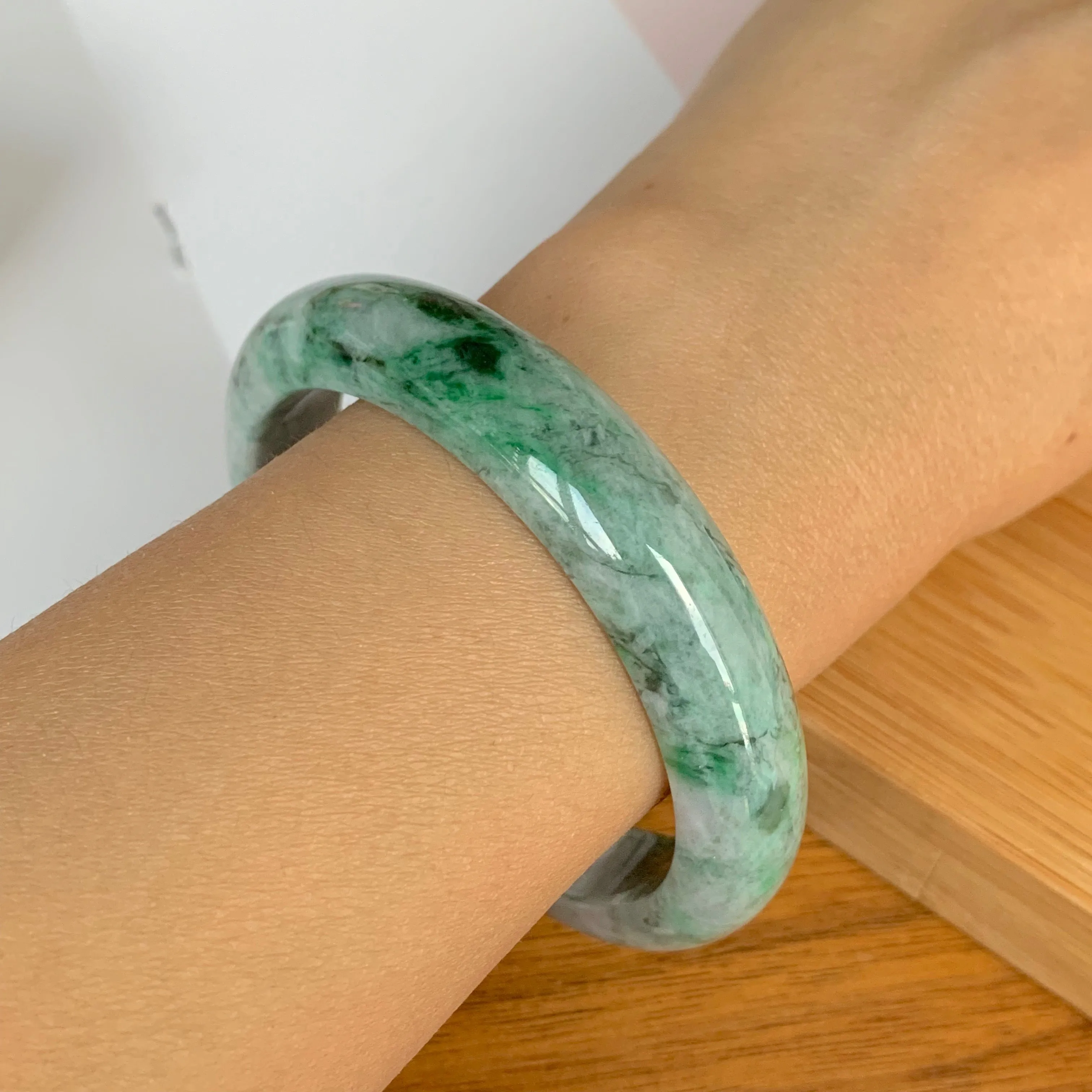 56.5mm A-Grade Natural Jadeite Modern Round Bangle No.151612