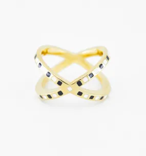 Criss Cross Checker Ring