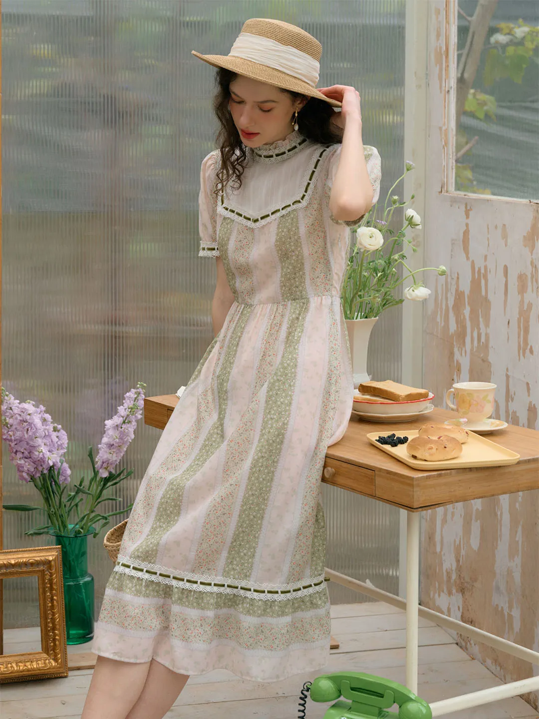 【Final Sale】Allie Mock Neck Trim Lace Floral Print Contrast Patchwork Dress