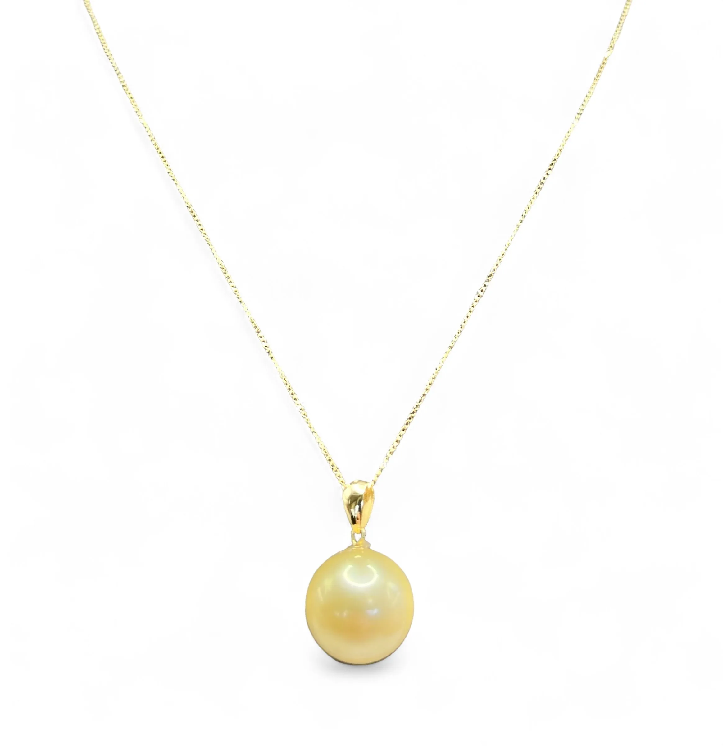 GOLD SOUTH SEA PEARL NECKLACE