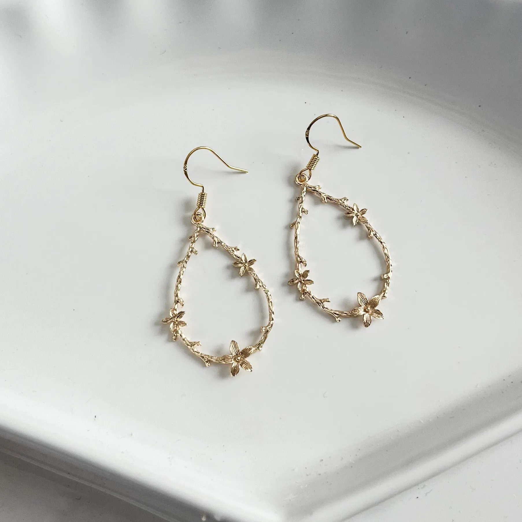 Minimalist Golden Garden Teardrop Earrings